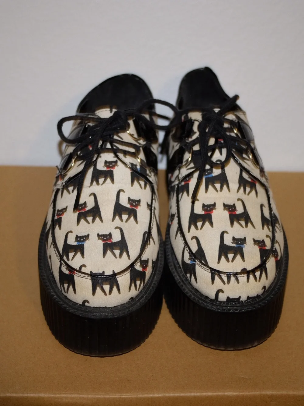 Cat Print Platform Creeper Shoes in Cream and Black